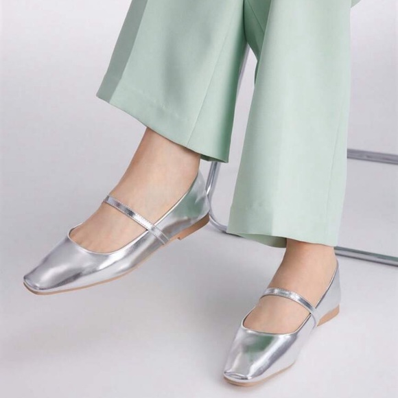 Silver Flats - Picture 2 of 8